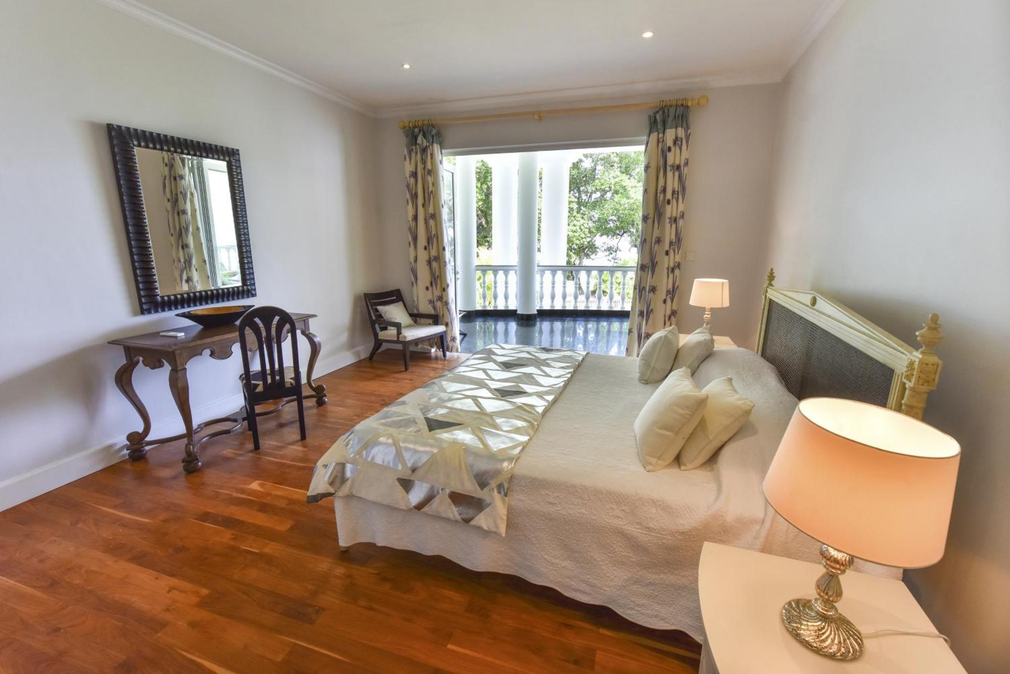 Chateau Elysium Beau Vallon  Exterior photo